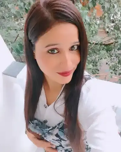 Call Girls in Arjuni Morgaon